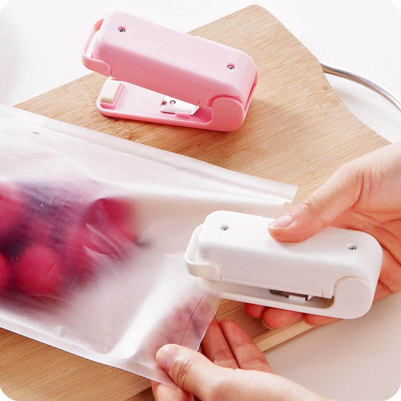 2-IN-1 Tragbarer Taschendichter, Mini Haushalt Versiegelungsmaschine
